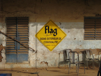 05 Une Flag Sans Doute Tiede